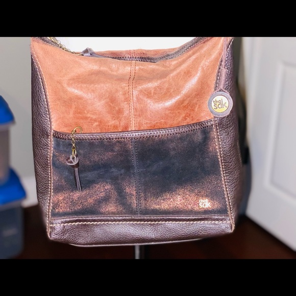 The Sak Iris Brown Leather & Suede Crossbody Bag. - Picture 2 of 7